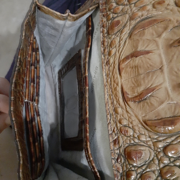 Brahmin Crocodile Embossed Crossbody Handbag - Picture 6 of 6